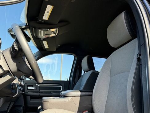 Used 2024 RAM 2500 Big Horn w/ Bed Utility Group image 24