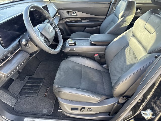 Certified 2024 Nissan Ariya AWD image 11