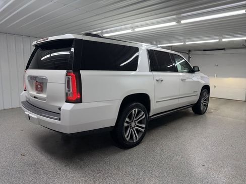 Used 2017 GMC Yukon XL Denali w/ Open Road Package image 6