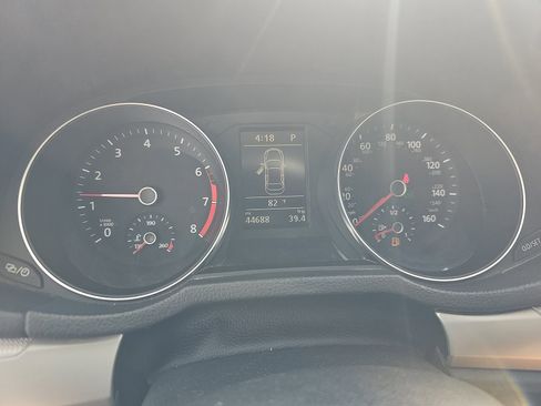 Used 2017 Volkswagen Passat 1.8T S FWD image 20