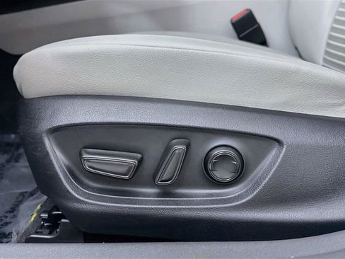 Certified 2024 Toyota Camry SE FWD image 25