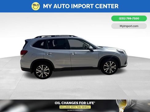Used 2023 Subaru Forester Limited AWD/4WD image 8