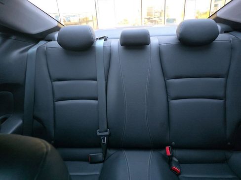 Used 2015 Honda Accord EX-L image 29