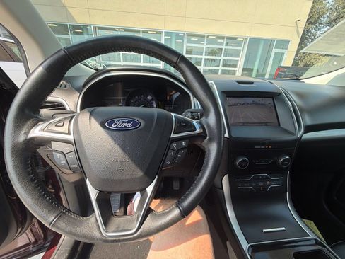 Used 2019 Ford Edge SEL w/ Equipment Group 201A FWD image 21