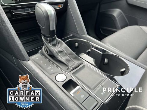 Used 2023 Volkswagen Atlas SE w/ Panoramic Sunroof Package FWD image 27
