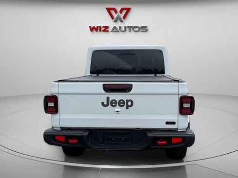 Used 2020 Jeep Gladiator Rubicon AWD/4WD image 4