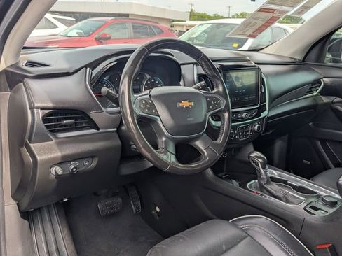 Certified 2021 Chevrolet Traverse High Country FWD image 4