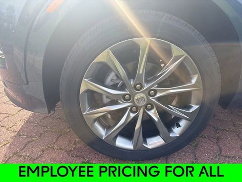 New 2026 Buick Encore GX Avenir w/ Avenir Technology Package AWD/4WD image 4