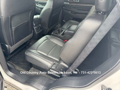 Used 2017 Ford Explorer Limited w/ Equipment Group 301A AWD/4WD image 26