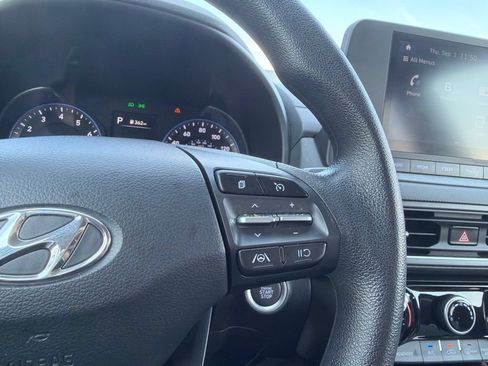 Used 2023 Hyundai Kona SEL w/ Cargo Package AWD/4WD image 33