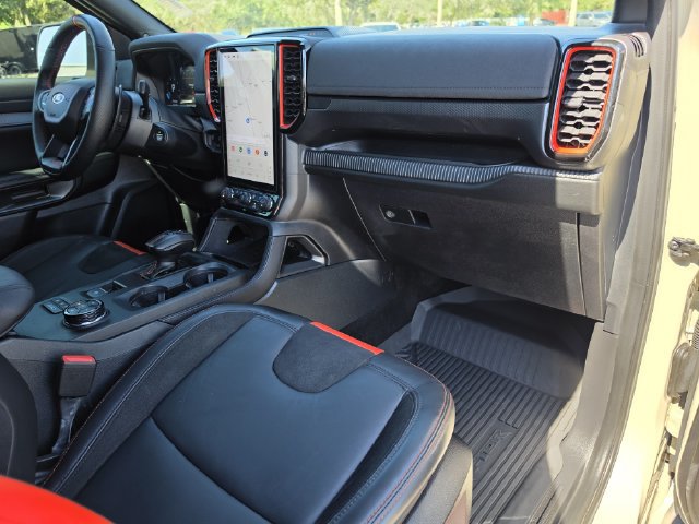 Used 2025 Ford Ranger Raptor AWD/4WD image 15