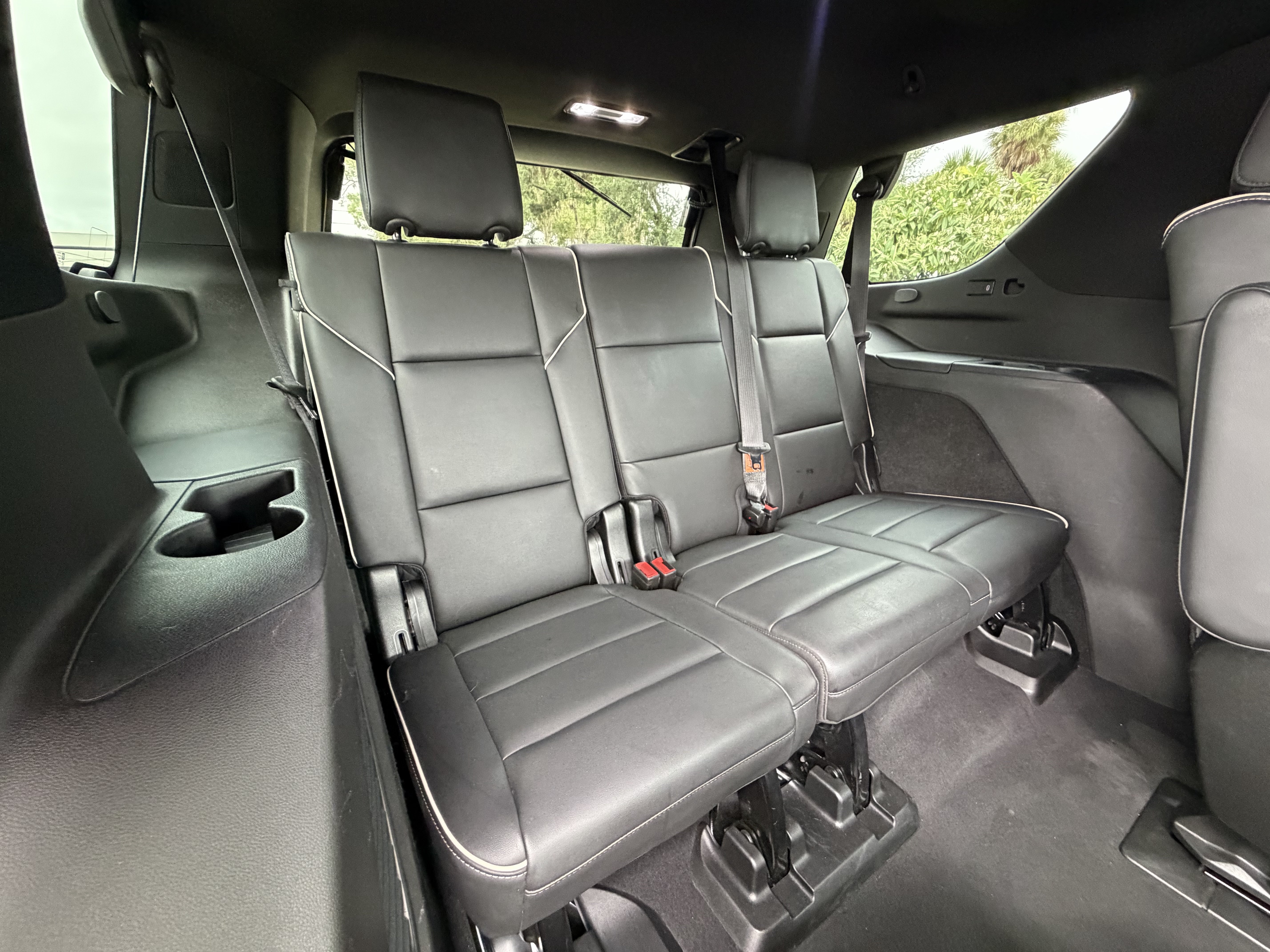Used 2021 Cadillac Escalade Premium Luxury w/ Driver Assist Tech Package AWD/4WD image 18