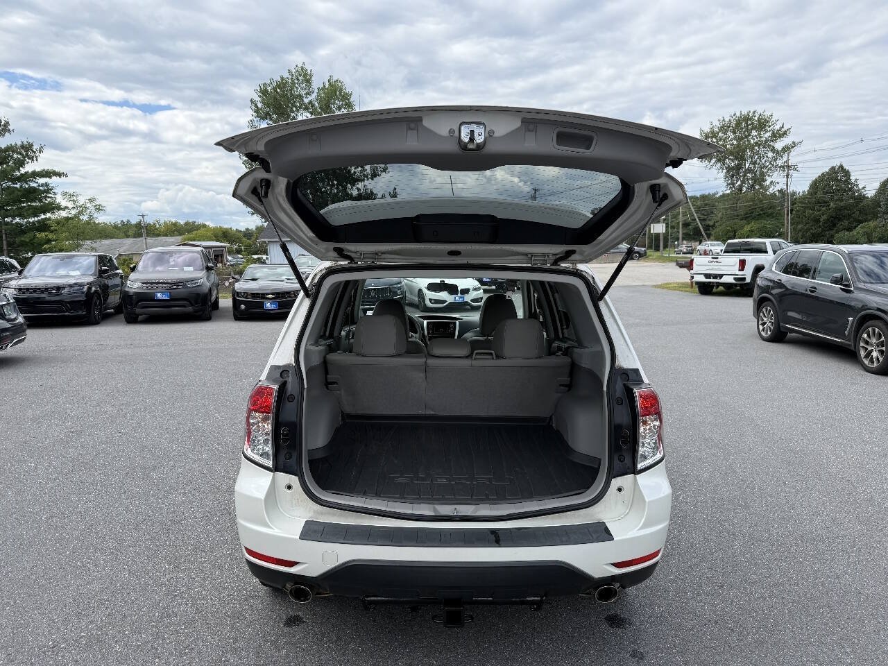 Used 2011 Subaru Forester 2.5XT Touring AWD/4WD image 13