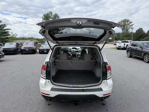 Used 2011 Subaru Forester 2.5XT Touring AWD/4WD image 13