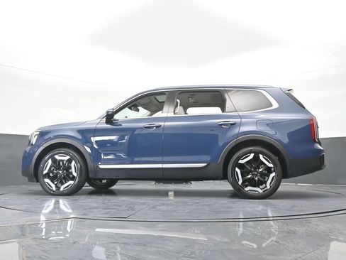 Used 2024 Kia Telluride S w/ S Sunroof Package FWD image 64