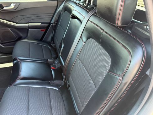 Used 2024 Ford Escape ST-Line Select AWD/4WD image 27