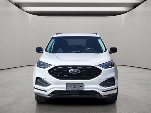 Used 2022 Ford Edge SE w/ Black Appearance Package AWD/4WD image 6