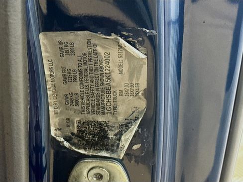 Used 2019 Chevrolet Colorado W/T image 33