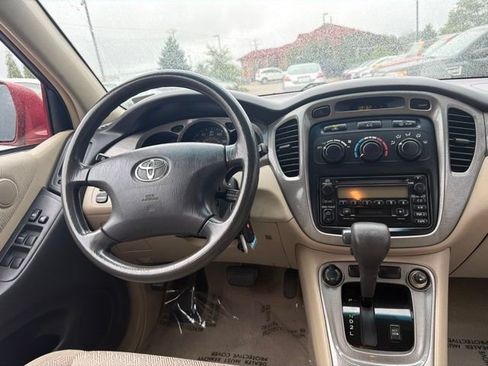 Used 2002 Toyota Highlander 2WD V6 image 8