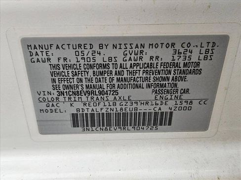 Used 2024 Nissan Versa SV FWD image 29