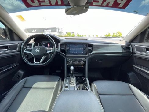 Used 2021 Volkswagen Atlas SEL FWD image 30