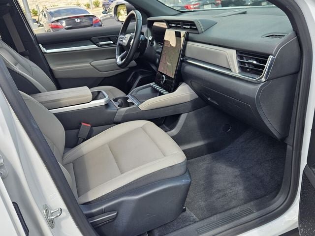 Used 2026 GMC Terrain Elevation w/ Elevation Premium Package AWD/4WD image 16
