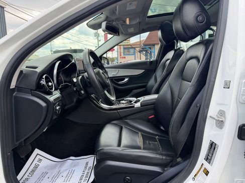 Used 2016 Mercedes-Benz C 300 4MATIC Sedan image 17
