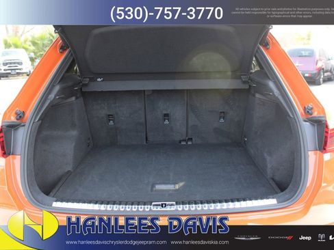 Used 2025 Audi Q3 2.0T Premium image 10