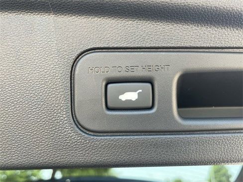 Used 2026 Acura MDX A-Spec image 33