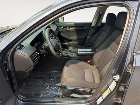 Used 2022 Honda Civic LX image 9
