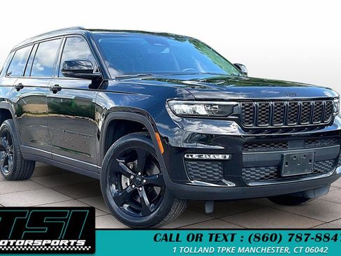 Used 2022 Jeep Grand Cherokee L Limited w/ Black Appearance Package AWD/4WD image 12