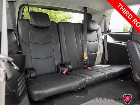 Used 2020 Cadillac Escalade Premium Luxury AWD/4WD image 8