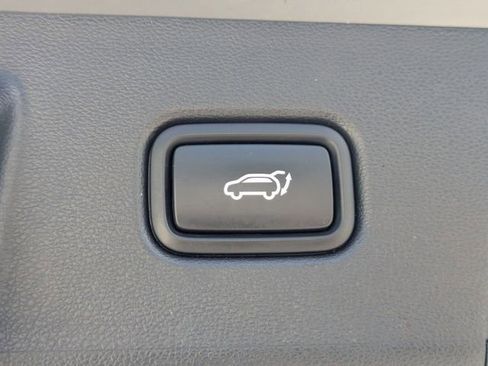Used 2024 Hyundai Tucson Limited FWD image 14