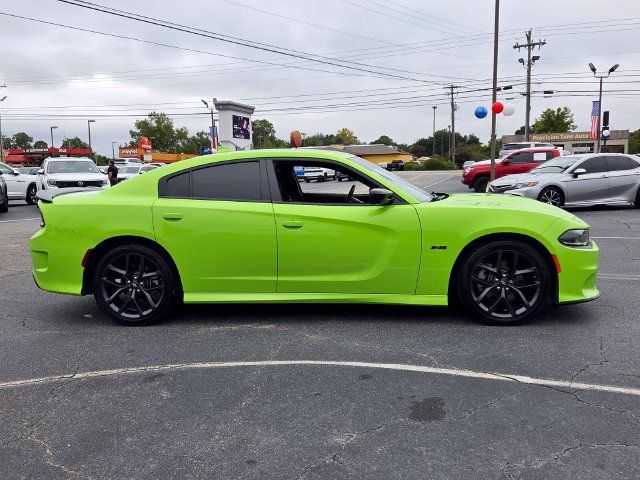Used 2023 Dodge Charger R/T w/ Blacktop Package RWD image 15