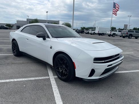 Used 2026 Dodge Charger Scat Pack AWD/4WD image 7