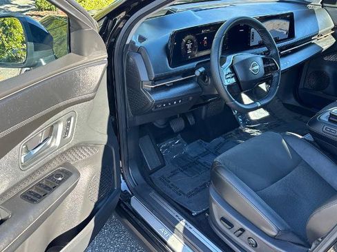 Certified 2024 Nissan Ariya AWD image 17