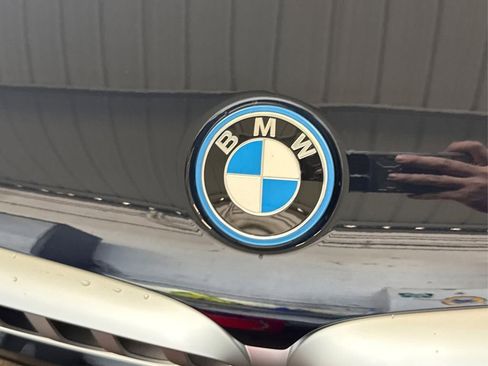 New 2026 BMW X5 xDrive50e w/ M Sport Package image 18