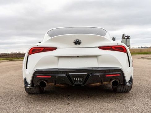 Used 2022 Toyota Supra Premium w/ Driver Assist Package image 6