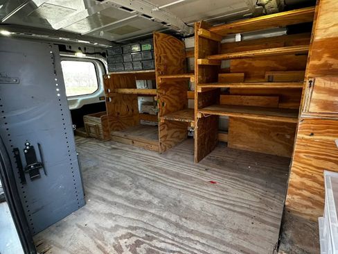 Used 2017 Ford Transit 250 130 Low Roof w/ Exterior Upgrade Package image 23