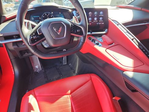 Used 2021 Chevrolet Corvette Stingray Preferred Cpe w/ Chrome Exterior Badge Package image 4