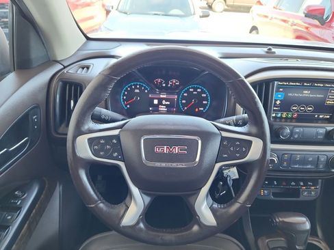 Used 2021 GMC Canyon Denali image 19