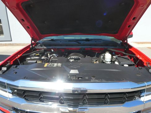 Used 2019 Chevrolet Silverado 1500 LT image 34