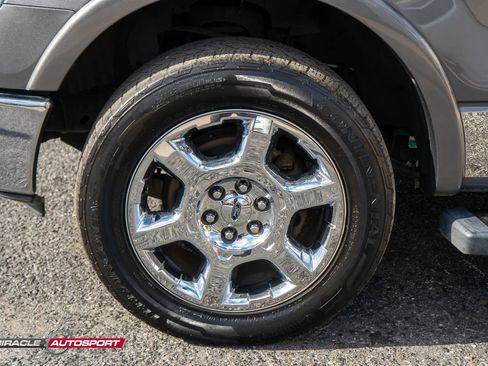 Used 2013 Ford F150 Lariat w/ Luxury Equipment Group image 13