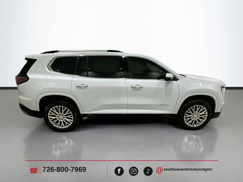 Used 2026 GMC Acadia Denali w/ Super Cruise Package FWD image 9