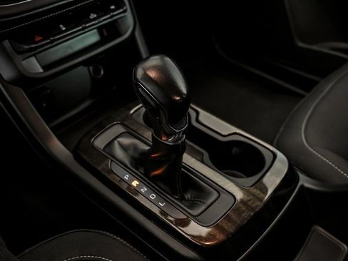 Used 2022 GMC Canyon Elevation w/ Trailering Package image 20