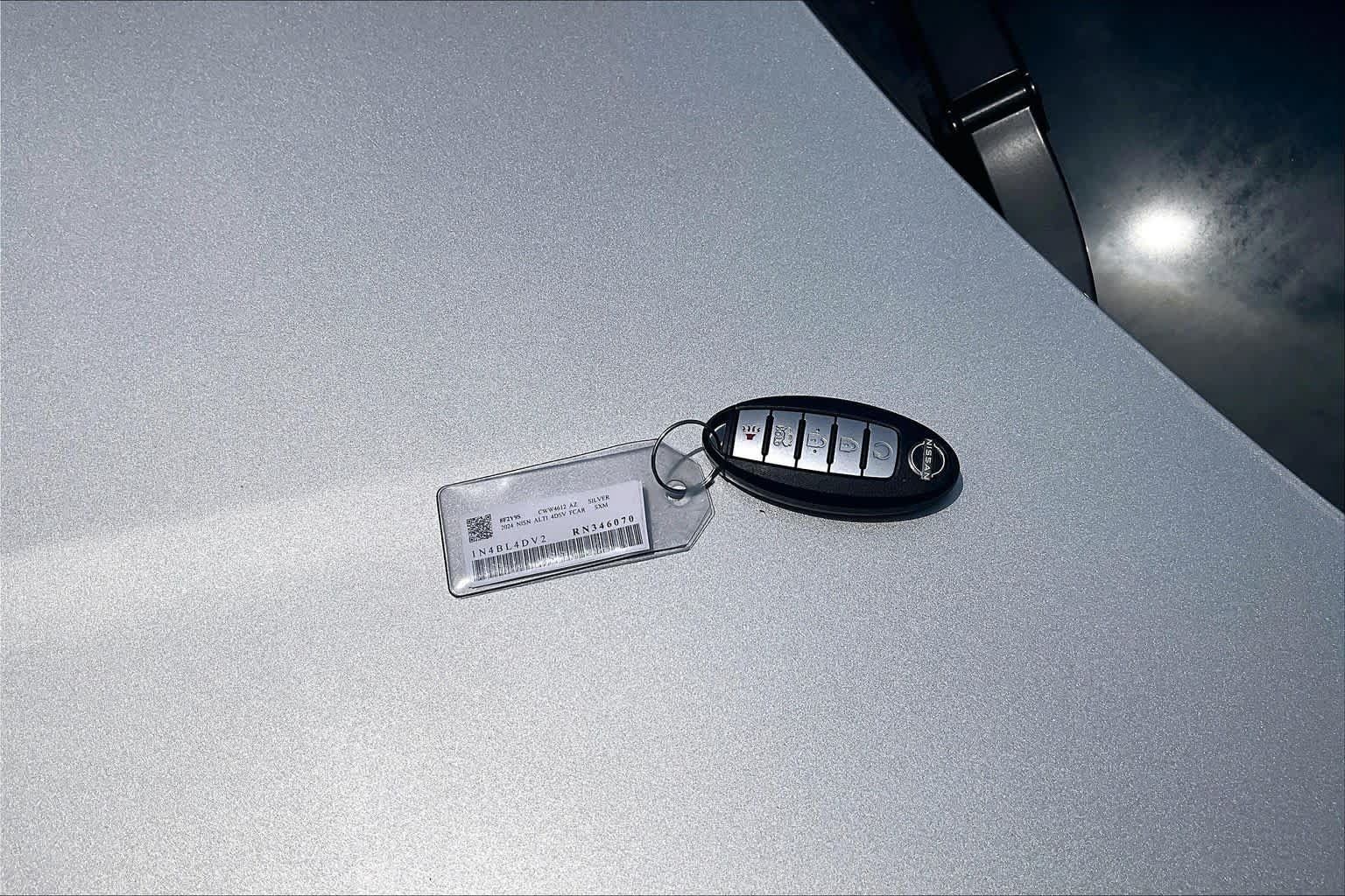 Used 2024 Nissan Altima 2.5 SV FWD image 15