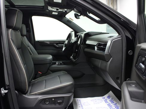 New 2026 GMC Yukon Elevation w/ Elevation Premium Package image 18
