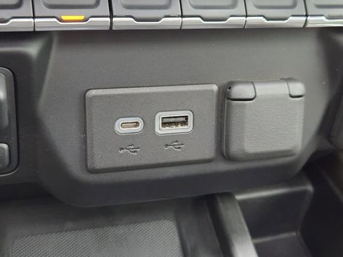 Used 2022 GMC Sierra 2500 Denali image 36