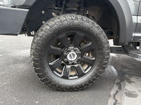 Used 2019 Ford F350 XLT w/ XLT Value Package image 9