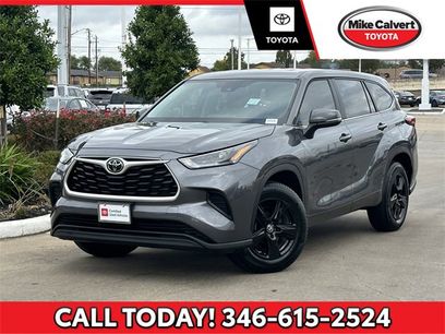 Certified 2023 Toyota Highlander L